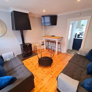 Holiday home Stylish 3 Bedroom House, Galway